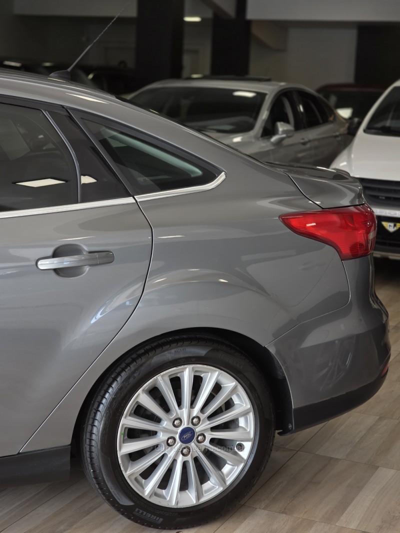 FOCUS 2.0 16V FLEX 4P AUTOMÁTICO - 2017 - CAXIAS DO SUL