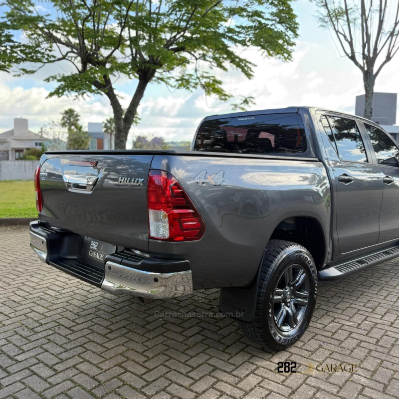 HILUX 2.8 SR 4X4 CD 16V DIESEL 4P AUTOMÁTICO - 2024 - FARROUPILHA