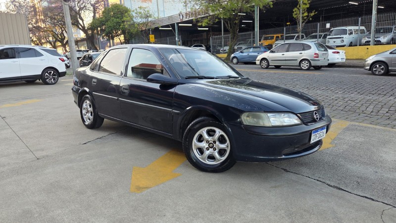 VECTRA 2.0 MPFI GLS 8V GASOLINA 4P MANUAL - 1999 - CAXIAS DO SUL