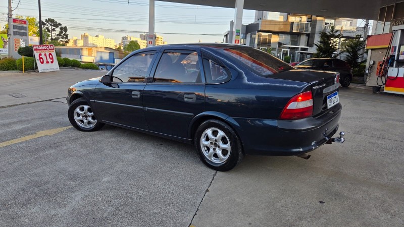 VECTRA 2.0 MPFI GLS 8V GASOLINA 4P MANUAL - 1999 - CAXIAS DO SUL