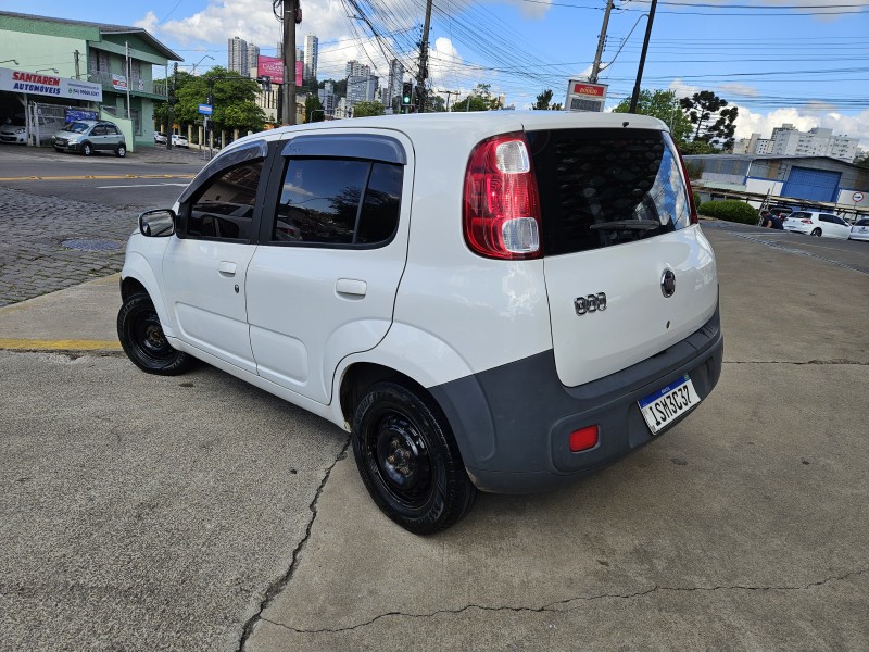 UNO 1.0 VIVACE 8V FLEX 4P MANUAL - 2012 - CAXIAS DO SUL