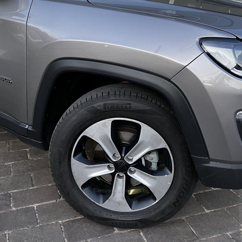 COMPASS 2.0 16V DIESEL LONGITUDE 4X4 AUTOMÁTICO - 2017 - VACARIA