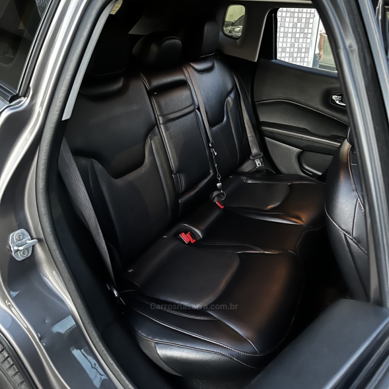 COMPASS 2.0 16V DIESEL LONGITUDE 4X4 AUTOMÁTICO - 2017 - VACARIA