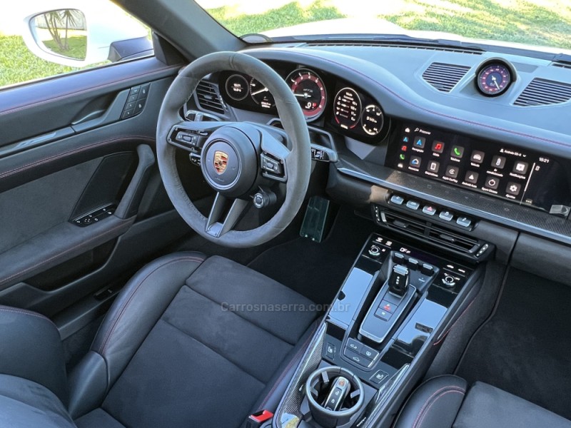 911 3.0 24V CARRERA GTS GASOLINA 2P AUTOMÁTICO - 2024 - PORTO ALEGRE