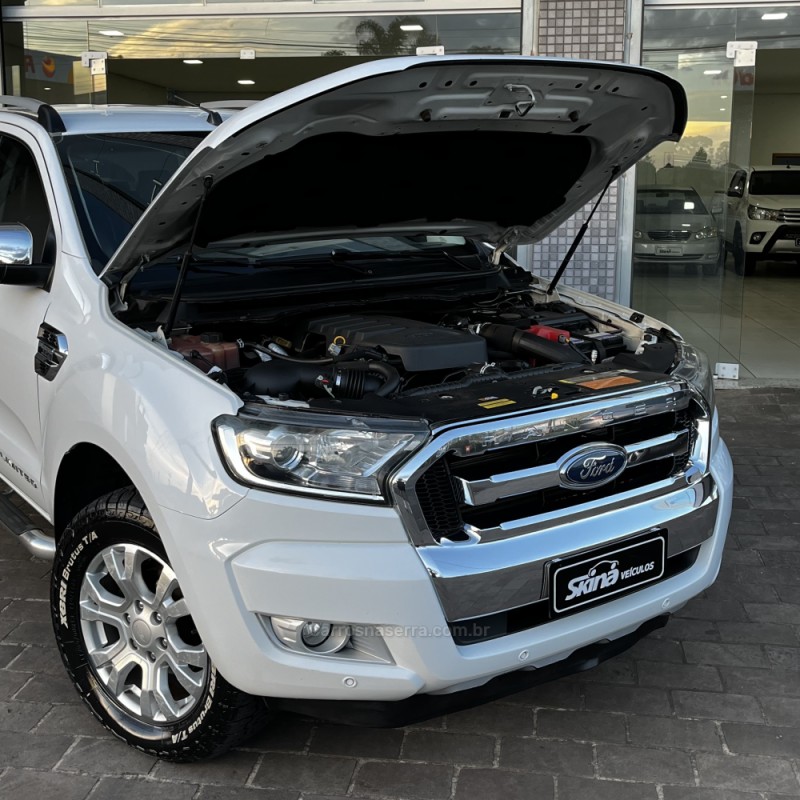 RANGER 3.2 LIMITED 4X4 CD 20V DIESEL 4P AUTOMÁTICO - 2017 - VACARIA