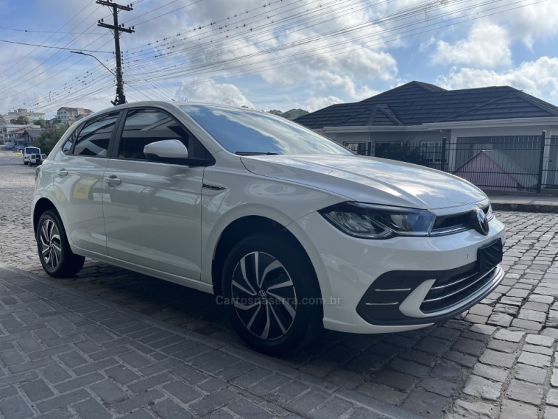 POLO 1.0	200 TSI HIGHLINE AUTOMÁTICO  - 2024 - VERANóPOLIS