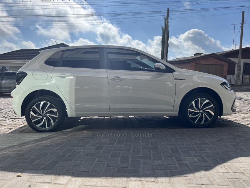 POLO 1.0	200 TSI HIGHLINE AUTOMÁTICO  - 2024 - VERANóPOLIS