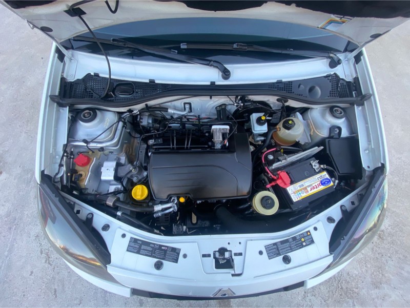 SANDERO 1.0 EXPRESSION 16V FLEX 4P MANUAL - 2014 - CAXIAS DO SUL