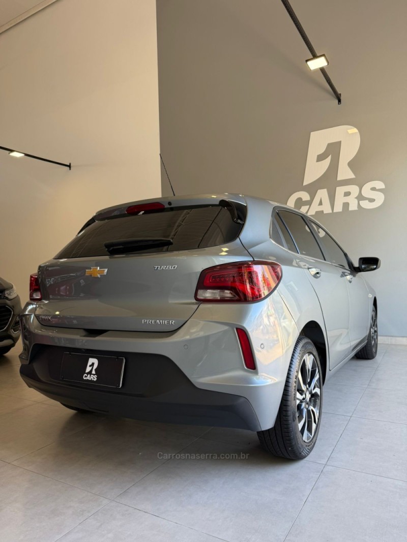 ONIX 1.0 PREMIER II 12V TURBO FLEX 4P AUTOMÁTICO - 2025 - LAJEADO