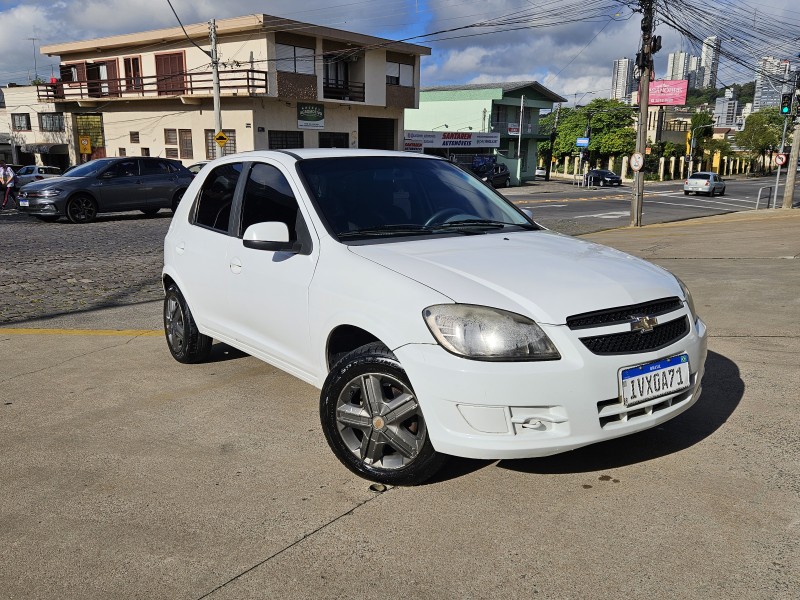 CELTA 1.0 MPFI LT 8V FLEX 4P MANUAL - 2015 - CAXIAS DO SUL