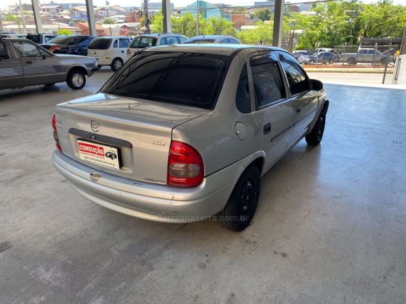 CORSA 1.0 MPFI CLASSIC SEDAN 8V GASOLINA 4P MANUAL - 2004 - CAXIAS DO SUL