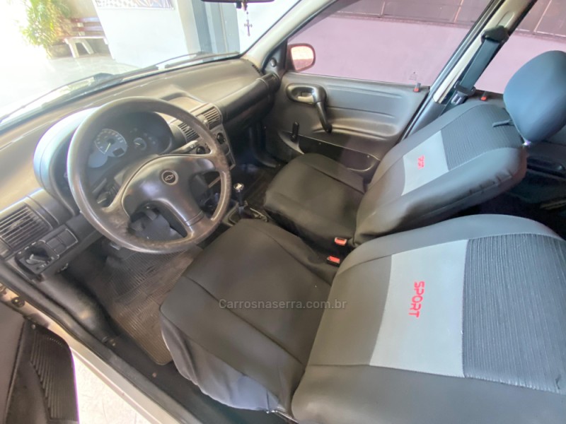 CORSA 1.0 MPFI CLASSIC SEDAN 8V GASOLINA 4P MANUAL - 2004 - CAXIAS DO SUL