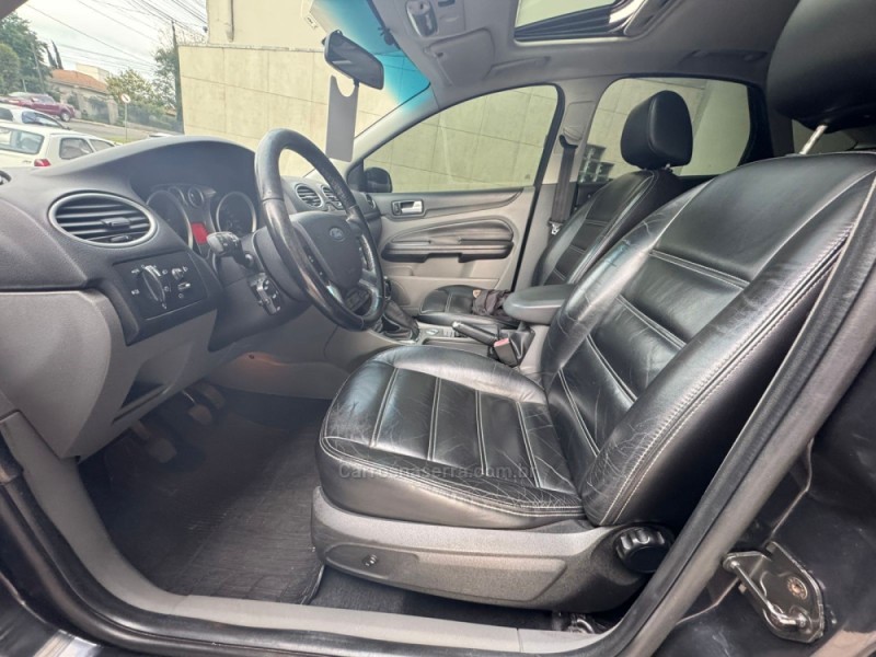 FOCUS 2.0 GHIA 16V FLEX 4P MANUAL - 2009 - GARIBALDI