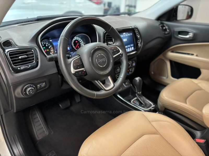 COMPASS 2.0 16V FLEX LIMITED AUTOMÁTICO - 2018 - CARLOS BARBOSA
