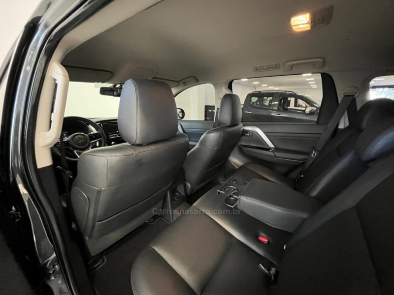 PAJERO SPORT 2.4 HPE 4X4 DIESEL 4P AUTOMÁTICA - 2025 - BENTO GONçALVES