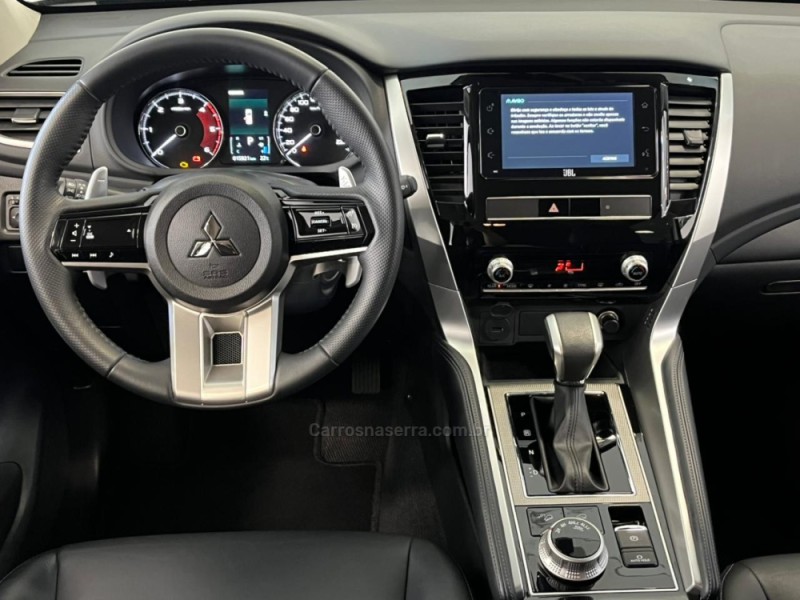 PAJERO SPORT 2.4 HPE 4X4 DIESEL 4P AUTOMÁTICA - 2025 - BENTO GONçALVES