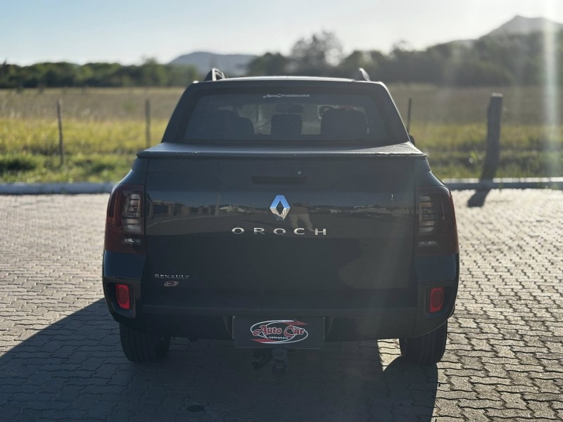 OROCH 1.6 16V EXPRESS FLEX 4P MANUAL - 2020 - CANDELáRIA