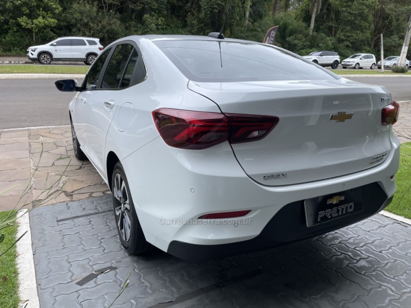 ONIX 1.0	PREMIER PLUS 12V TURBO FLEX 4P AUTOMÁTICO - 2023 - GUAPORé