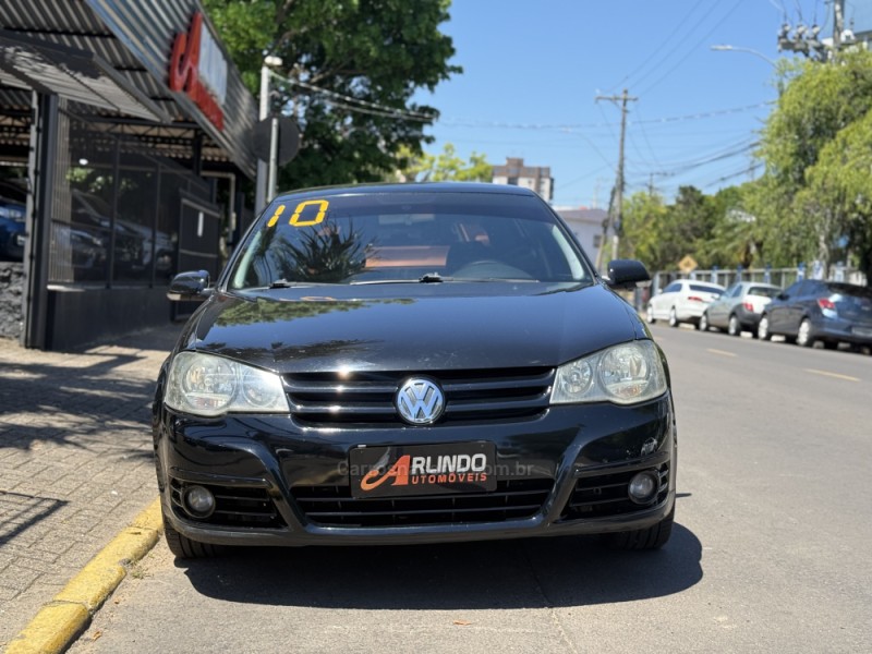 GOLF 1.6 MI SPORTLINE 8V FLEX 4P MANUAL - 2010 - PAROBé