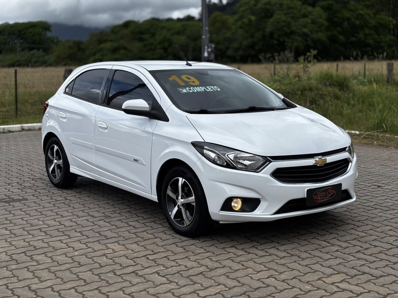 ONIX 1.4 MPFI LTZ 8V FLEX 4P MANUAL - 2019 - CANDELáRIA