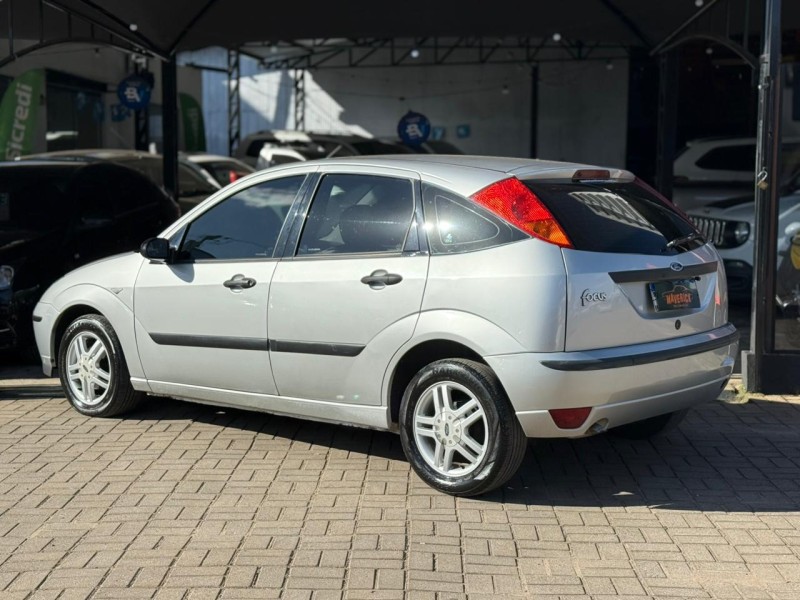 FOCUS 2.0 HA 16V GASOLINA 4P MANUAL - 2007 - LAGOA VERMELHA