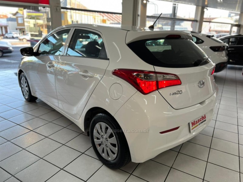 HB20 1.0 COMFORT 12V FLEX 4P MANUAL - 2015 - CAXIAS DO SUL