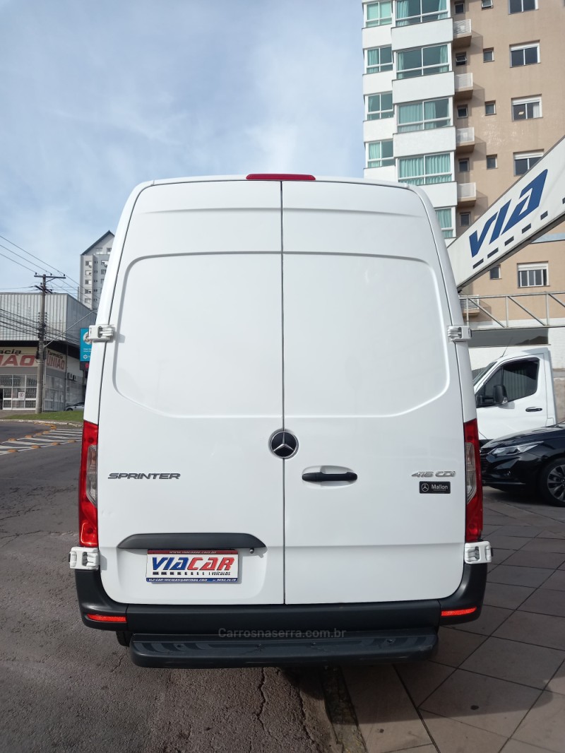 SPRINTER 2.2 FURGÃO 416 LONGO TETO ALTO DIESEL 3P MANUAL - 2022 - BENTO GONçALVES