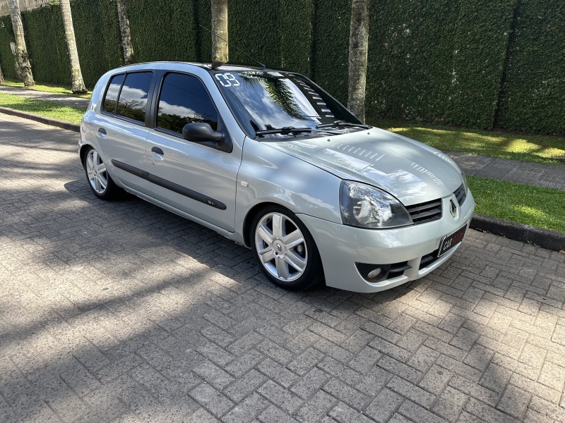 CLIO 1.0 CAMPUS 16V FLEX 4P MANUAL - 2009 - CAXIAS DO SUL
