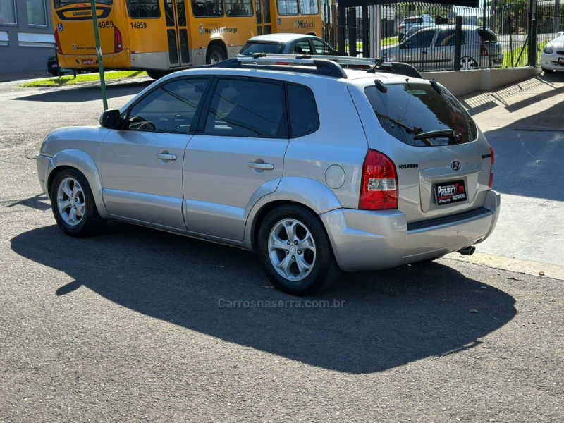 TUCSON 2.0 MPFI GL 16V 142CV 2WD GASOLINA 4P AUTOMÁTICO - 2009 - NOVO HAMBURGO