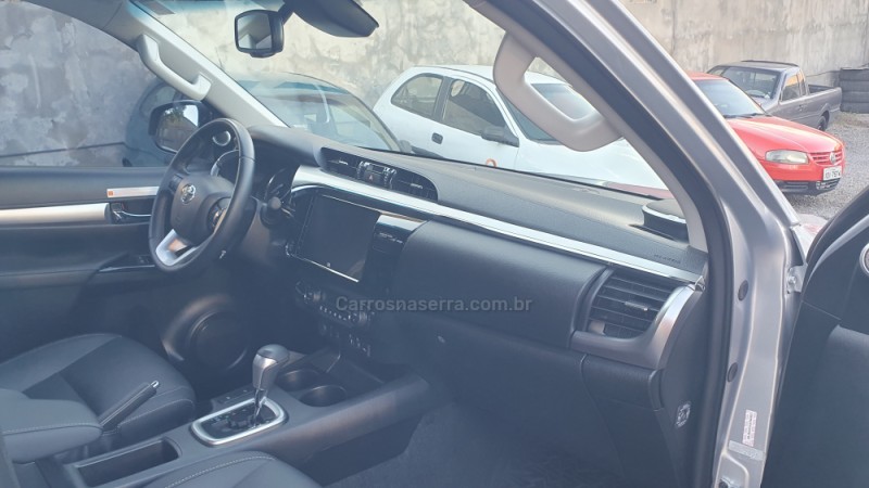 HILUX 2.8 SRX PLUS 4X4 CD TURBO DIESEL 4P AUTOMÁTICO - 2025 - CAXIAS DO SUL
