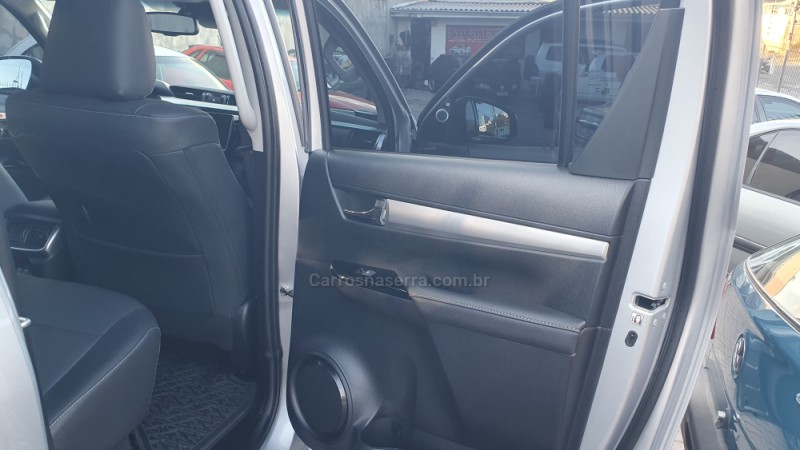 HILUX 2.8 SRX PLUS 4X4 CD TURBO DIESEL 4P AUTOMÁTICO - 2025 - CAXIAS DO SUL