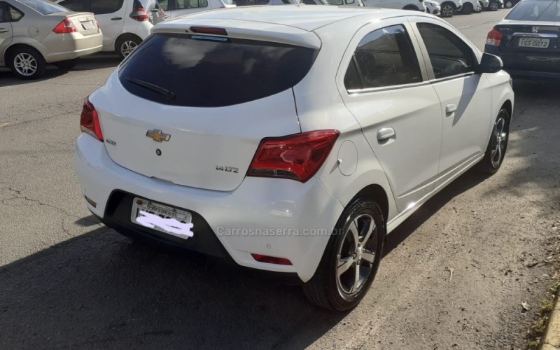 ONIX 1.4 MPFI LTZ 8V FLEX 4P MANUAL - 2018 - BENTO GONçALVES