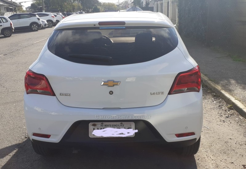 ONIX 1.4 MPFI LTZ 8V FLEX 4P MANUAL - 2018 - BENTO GONçALVES