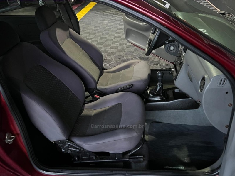 CELTA 1.0 MPFI SUPER 8V GASOLINA 2P MANUAL - 2001 - CAXIAS DO SUL