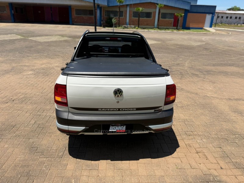 SAVEIRO 1.6 CROSS CD 16V FLEX 2P MANUAL - 2022 - BROCHIER