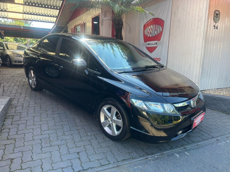 civic 1.8 lxs 16v flex 4p manual 2008 tres coroas