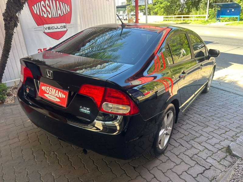 CIVIC 1.8 LXS 16V FLEX 4P MANUAL - 2008 - TRêS COROAS