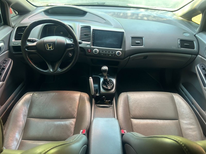 CIVIC 1.8 LXS 16V FLEX 4P MANUAL - 2008 - TRêS COROAS
