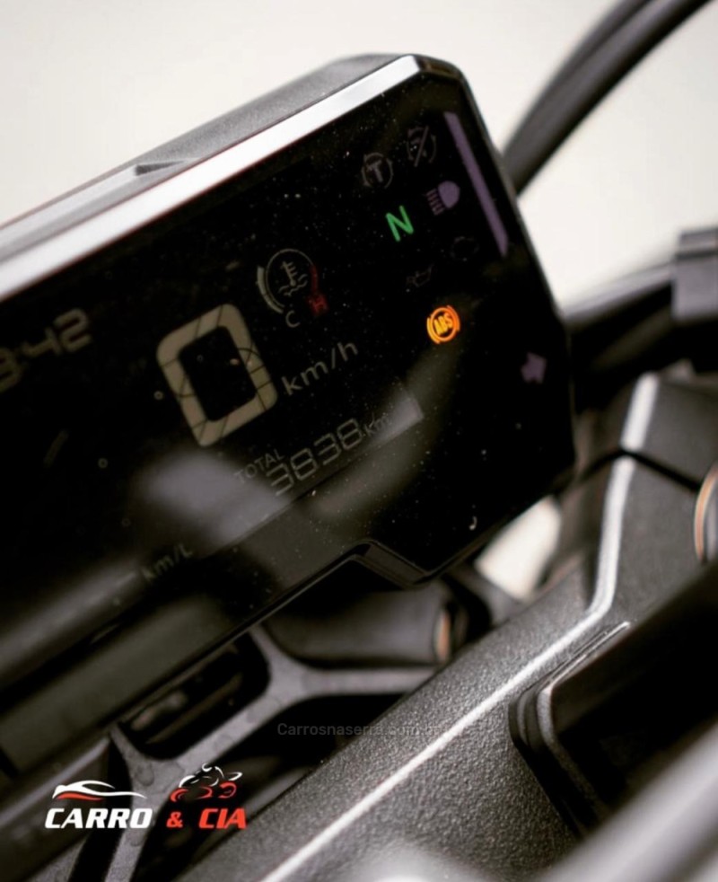 CB 650R  - 2021 - SANTA CRUZ DO SUL