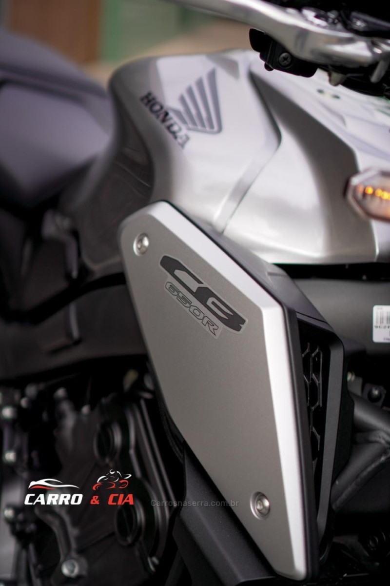 CB 650R  - 2021 - SANTA CRUZ DO SUL