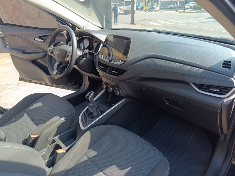 ONIX 1.0 LT2 FLEX 4P MANUAL - 2022 - FLORES DA CUNHA