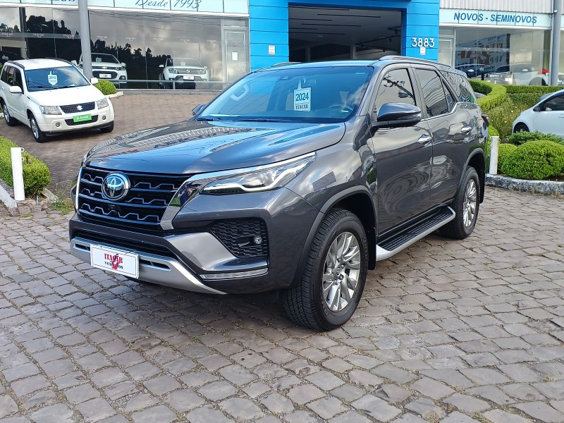 HILUX SW4 2.8 SRX 4X4 16V TURBO INTERCOOLER DIESEL 4P AUTOMÁTICO - 2024 - FLORES DA CUNHA