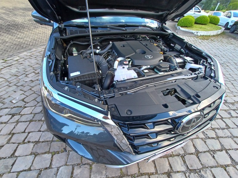 HILUX SW4 2.8 SRX 4X4 16V TURBO INTERCOOLER DIESEL 4P AUTOMÁTICO - 2024 - FLORES DA CUNHA