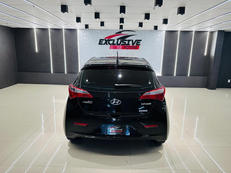 HB20 1.6 COMFORT PLUS 16V FLEX 4P AUTOMÁTICO - 2015 - CAXIAS DO SUL