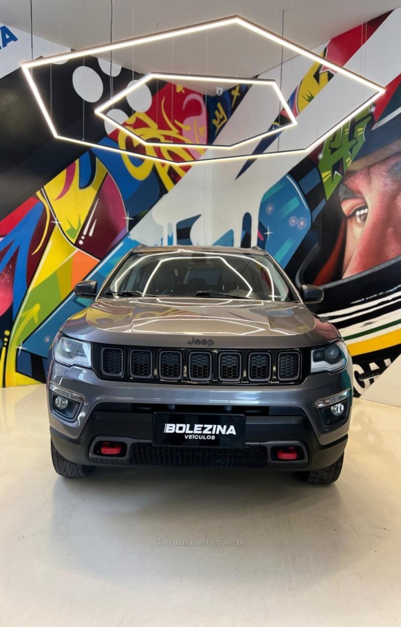 COMPASS 2.0 TRAILHAWK TD350 TURBO DIESEL 4X4 4P AUTOMÁTICO - 2017 - NOVO HAMBURGO