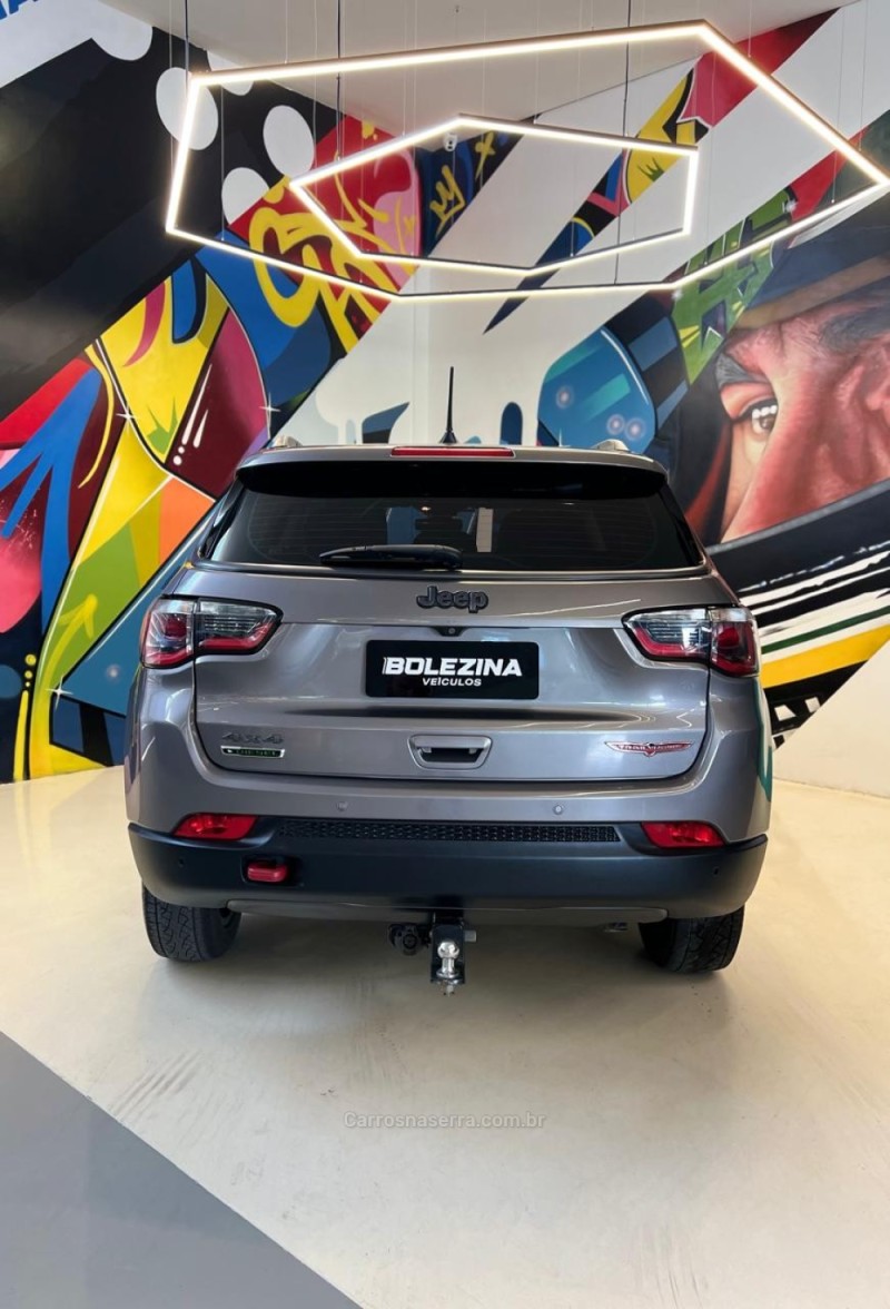 COMPASS 2.0 TRAILHAWK TD350 TURBO DIESEL 4X4 4P AUTOMÁTICO - 2017 - NOVO HAMBURGO