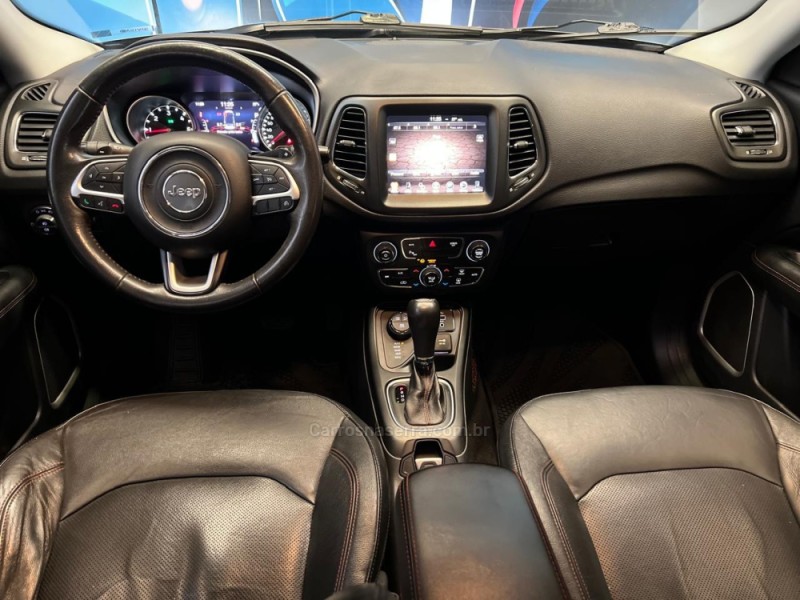 COMPASS 2.0 TRAILHAWK TD350 TURBO DIESEL 4X4 4P AUTOMÁTICO - 2017 - NOVO HAMBURGO