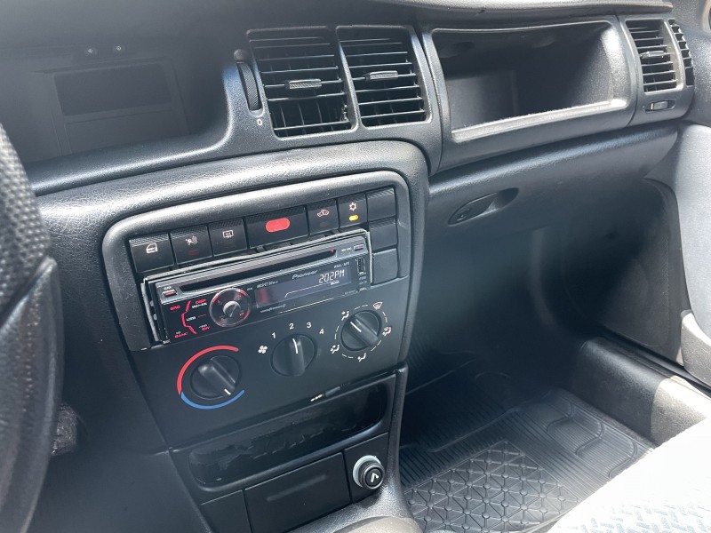 VECTRA 2.0 MPFI GL 8V GASOLINA 4P MANUAL - 2003 - CAXIAS DO SUL