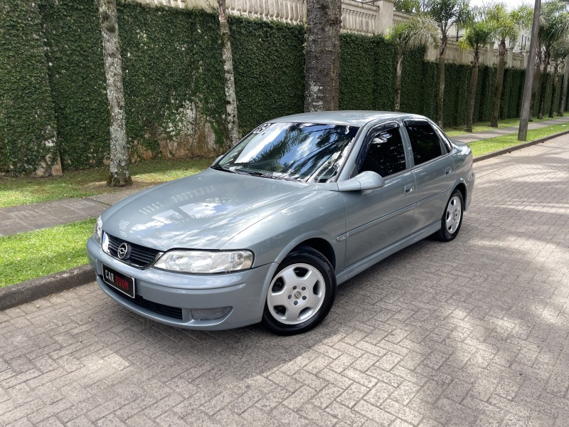 vectra 2.0 mpfi gl 8v gasolina 4p manual 2003 caxias do sul