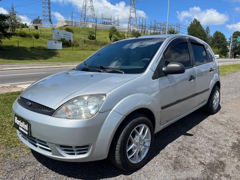 FIESTA 1.0 MPI 8V GASOLINA 4P MANUAL - 2005 - FARROUPILHA